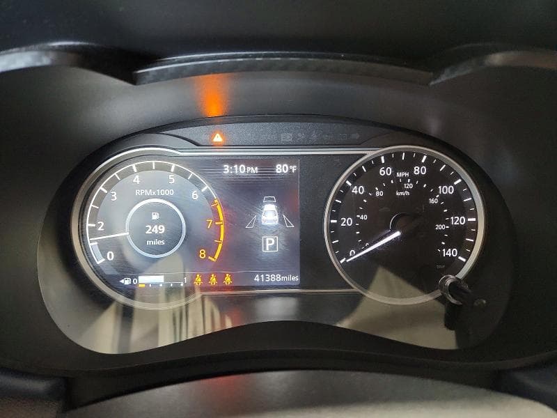 2025 NISSAN VERSA SV 9