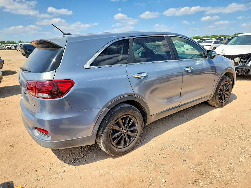 2020 KIA SORENTO S 3