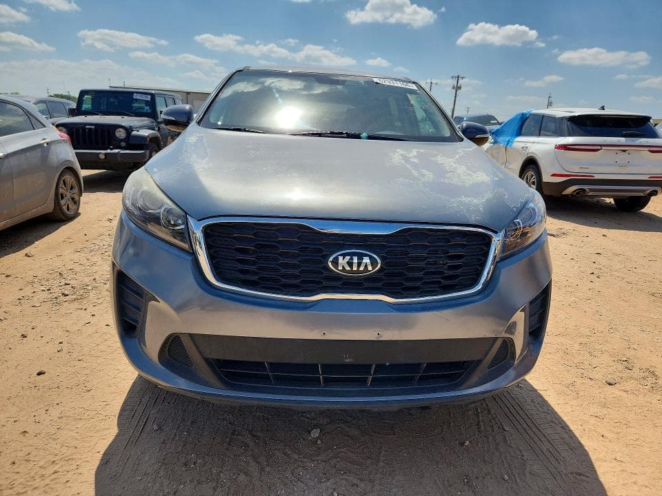 2020 KIA SORENTO S 5