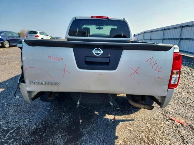 2018 NISSAN FRONTIER S 6