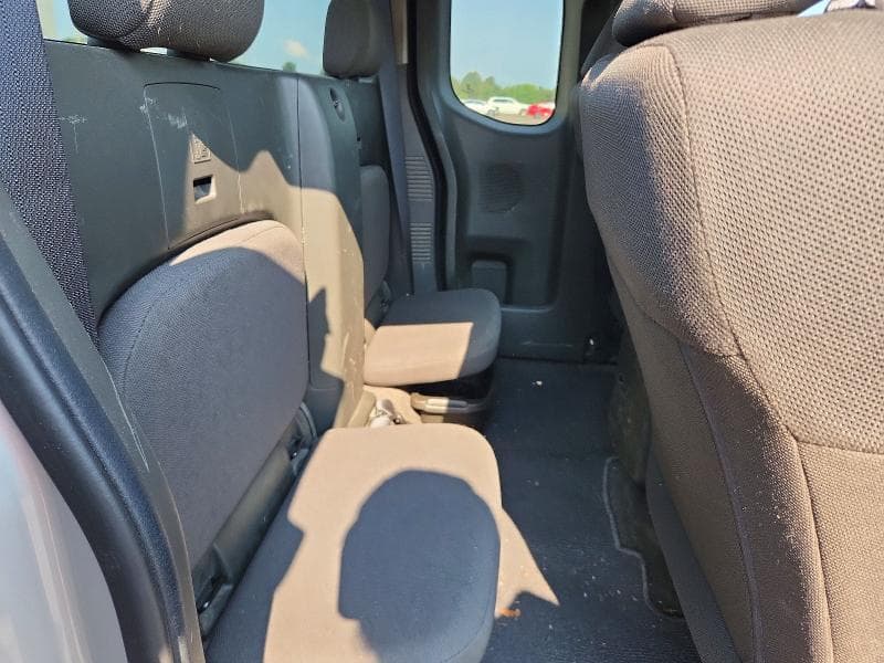 2018 NISSAN FRONTIER S 10