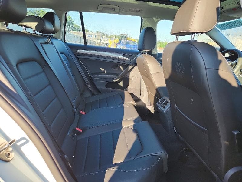 2019 VOLKSWAGEN GOLF ALLTRACK S 10