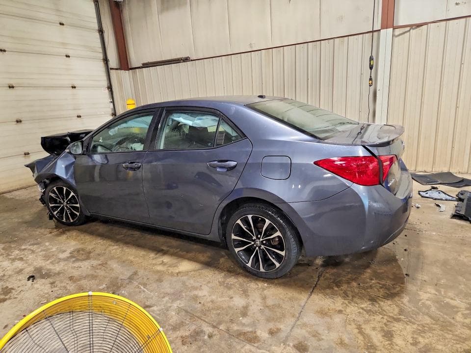 2019 TOYOTA COROLLA SE 2