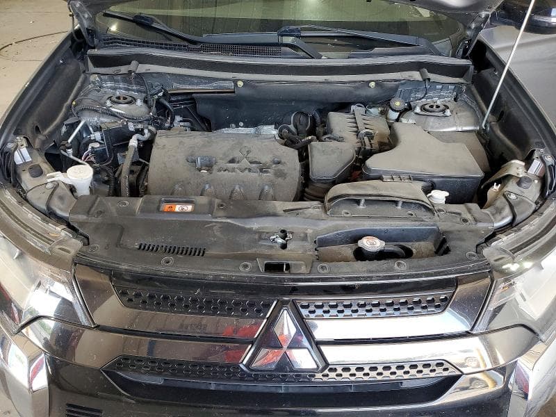 2020 MITSUBISHI OUTLANDER SE 12