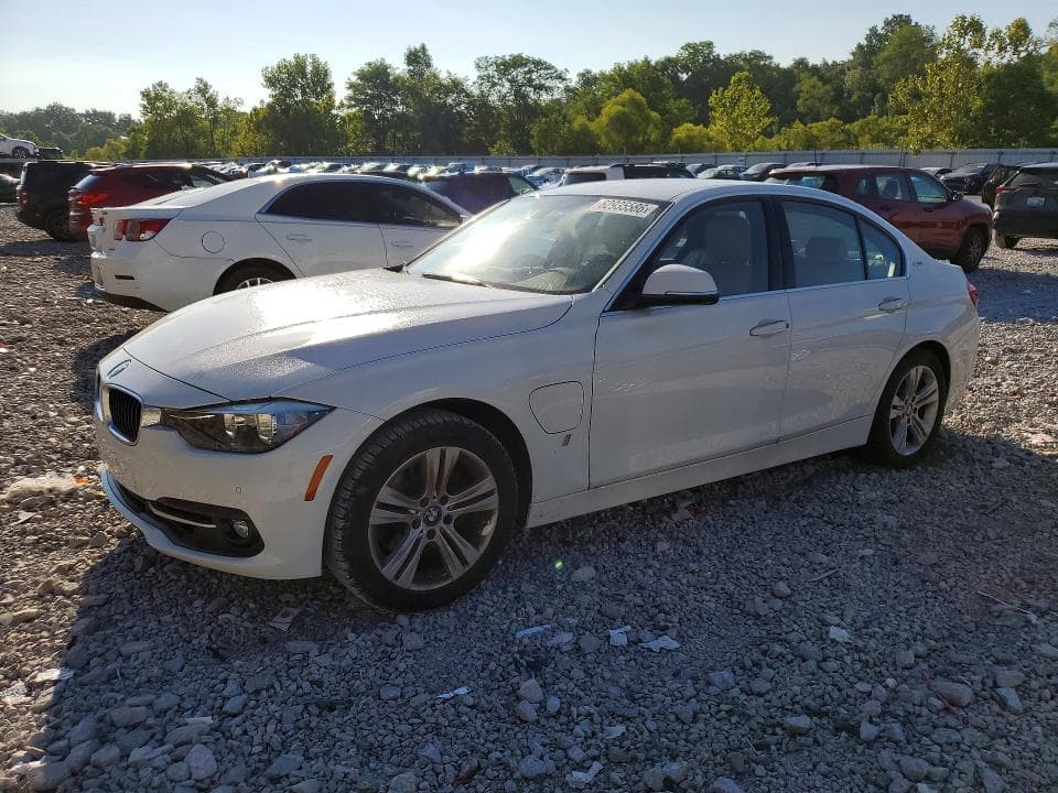 2017 BMW 330E - 1