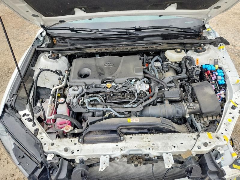 2025 TOYOTA CAMRY SE 11