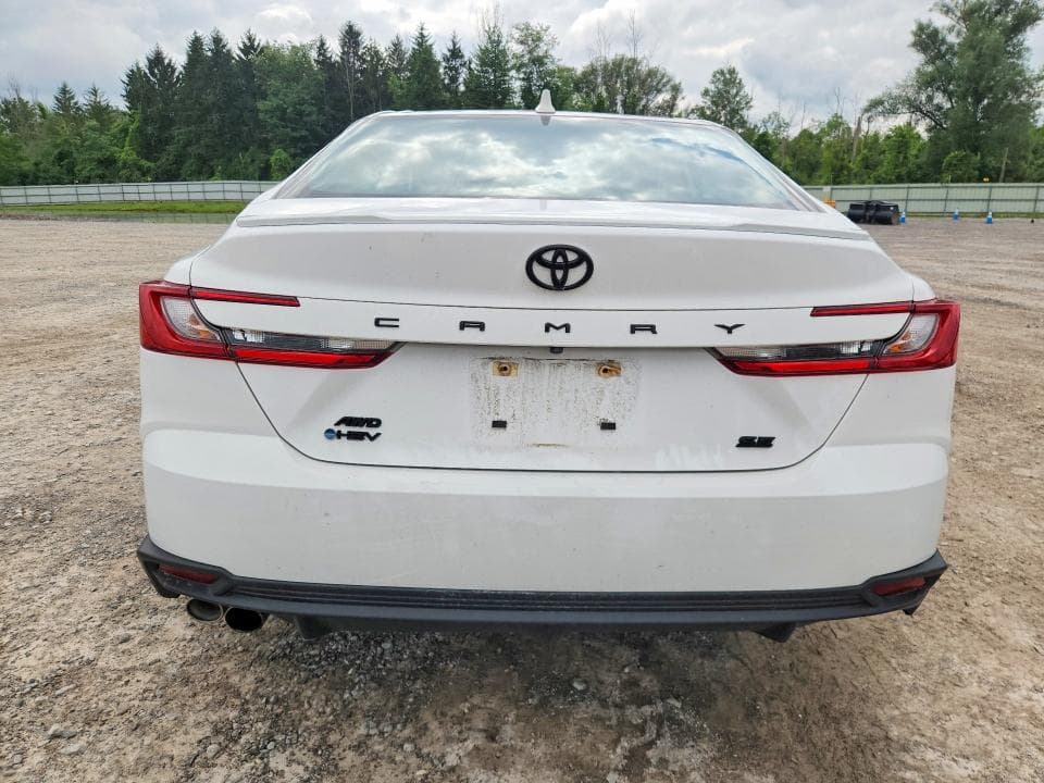 2025 TOYOTA CAMRY SE 6