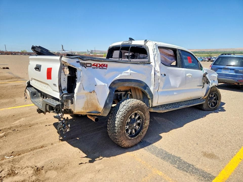 2017 TOYOTA TACOMA TRD OFF-ROAD 3