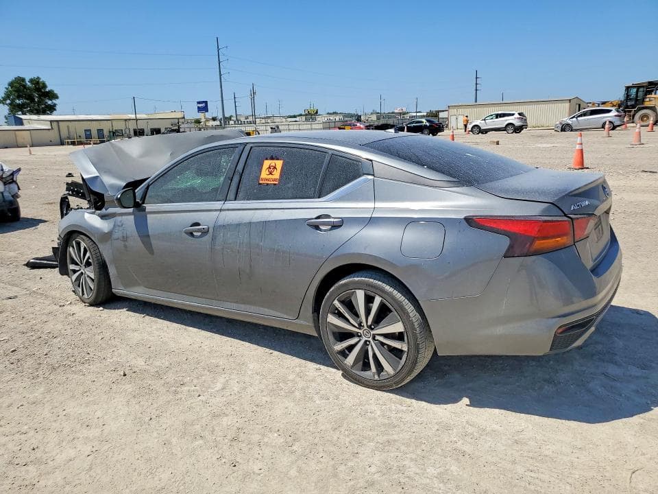 2019 NISSAN ALTIMA SR 2