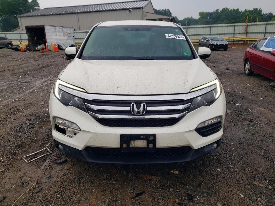 2017 HONDA PILOT EX 5