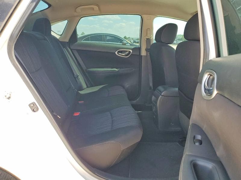 2018 NISSAN SENTRA SV 11