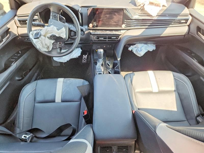 2025 TOYOTA CAMRY SE 8