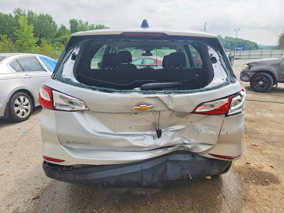 2020 CHEVROLET EQUINOX LS 6