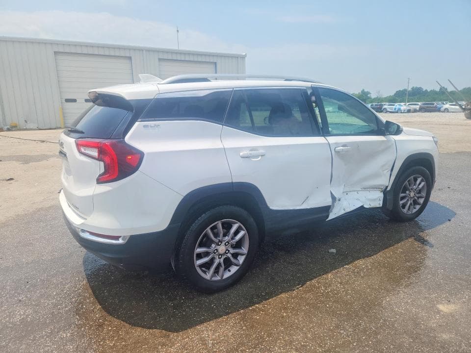 2024 GMC TERRAIN SLT 3
