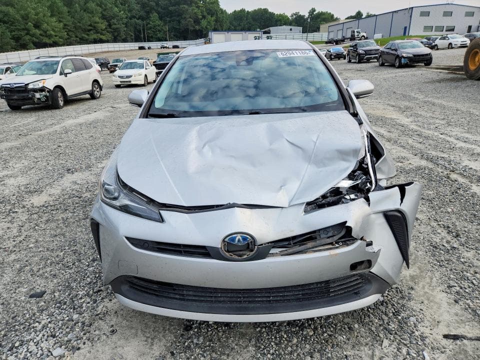 2020 TOYOTA PRIUS LE 5