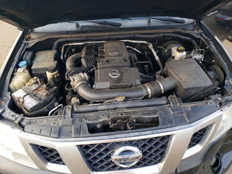 2018 NISSAN FRONTIER PRO-4X 11