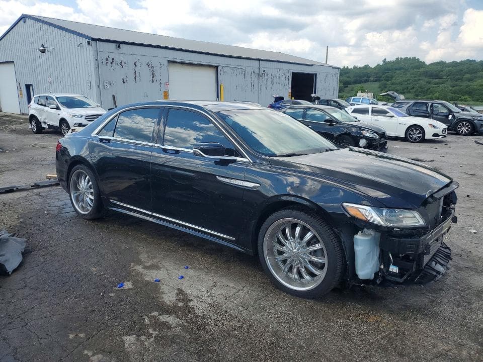 2017 LINCOLN CONTINENTAL RESERVE 4