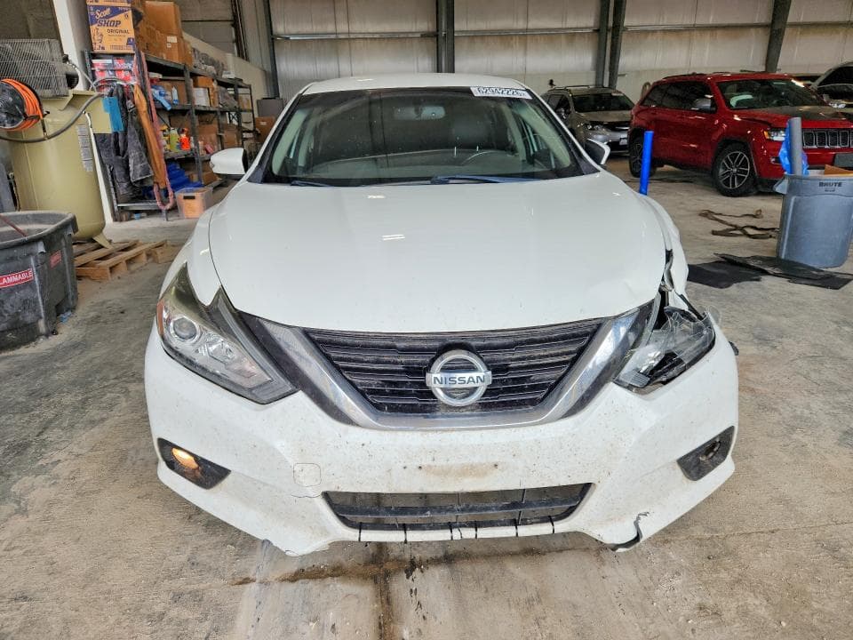 2018 NISSAN ALTIMA 5