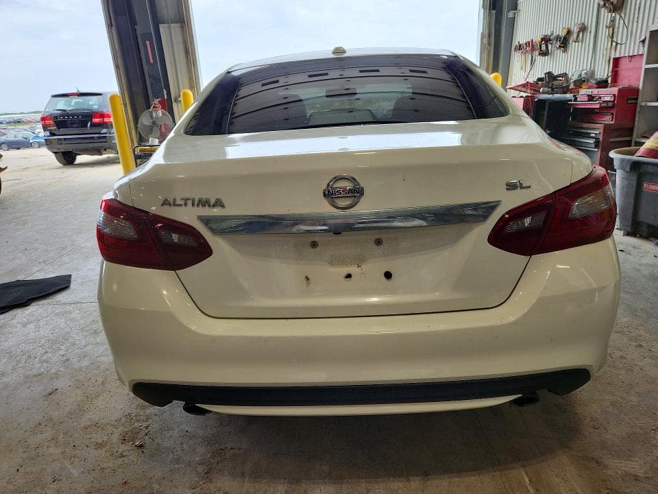 2018 NISSAN ALTIMA 6