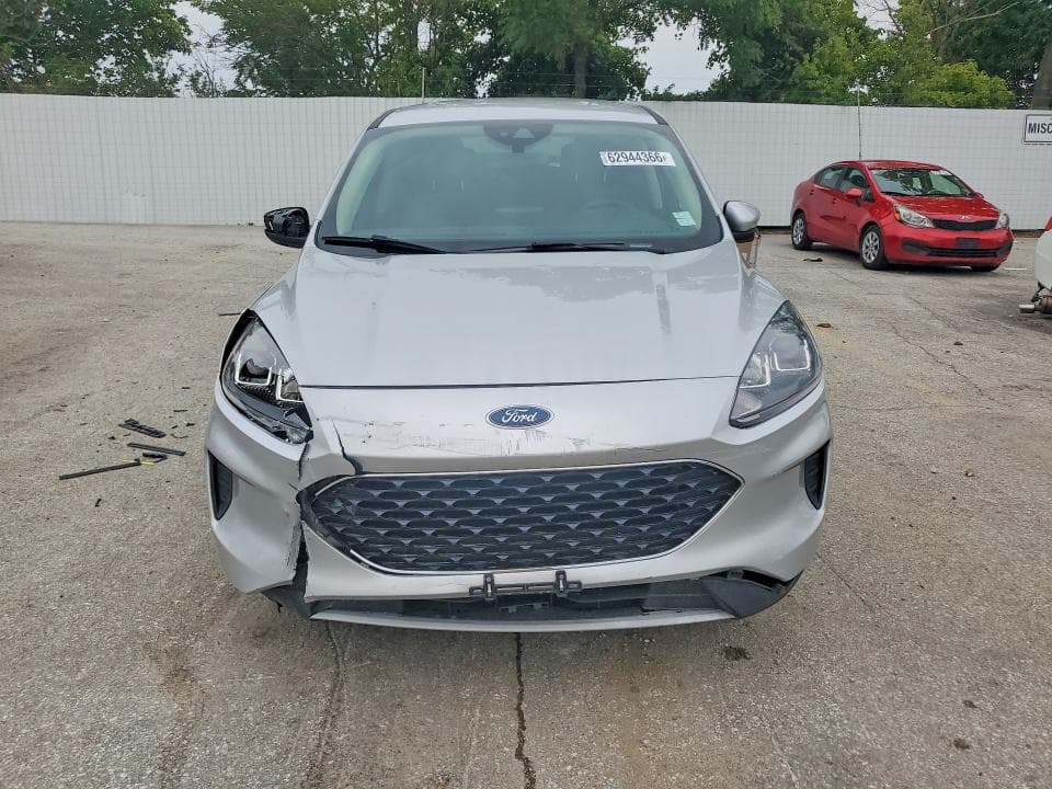 2020 FORD ESCAPE SE 5