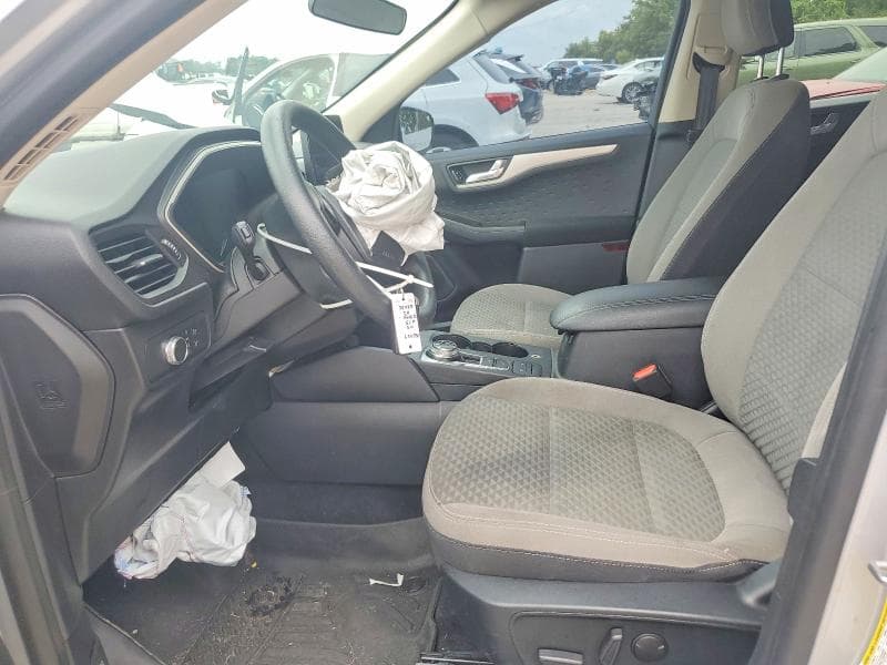 2020 FORD ESCAPE SE 7