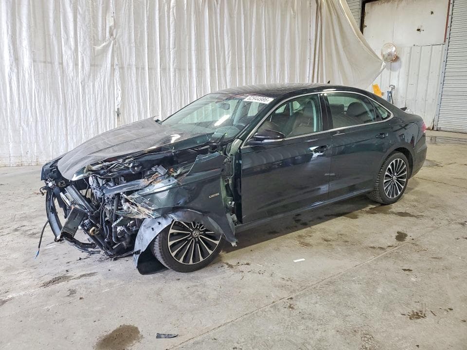2022 VOLKSWAGEN PASSAT LIMITED EDITION - 1