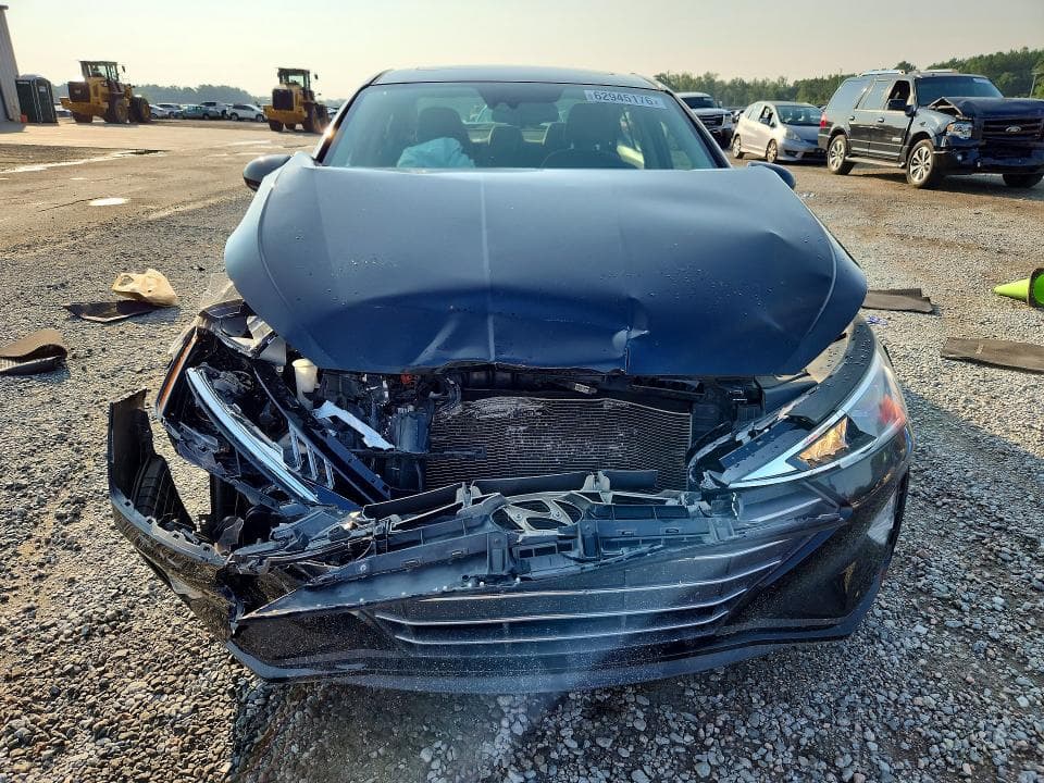 2019 HYUNDAI ELANTRA VALUE EDITION 5