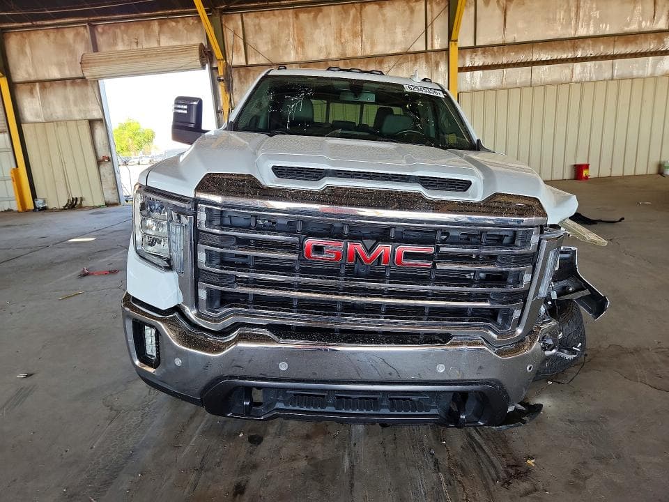 2022 GMC SIERRA K2500 SLT 5