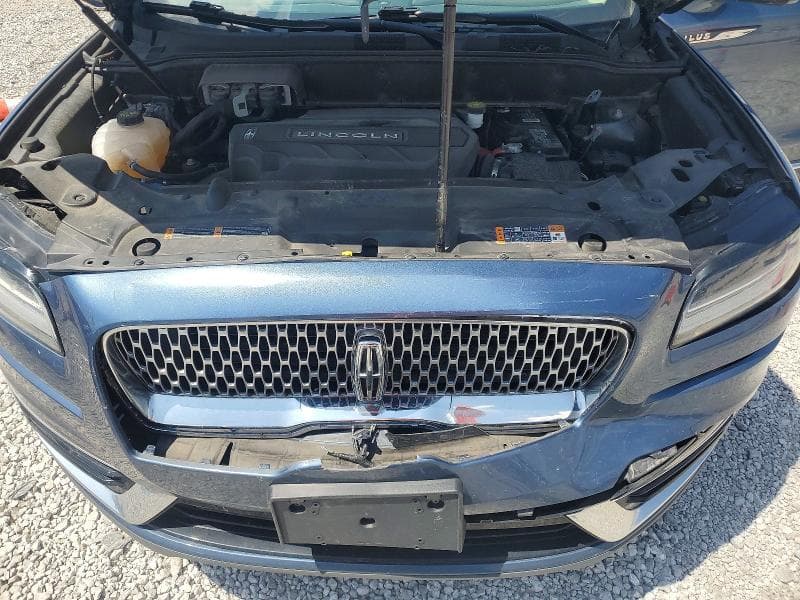 2019 LINCOLN NAUTILUS RESERVE 12
