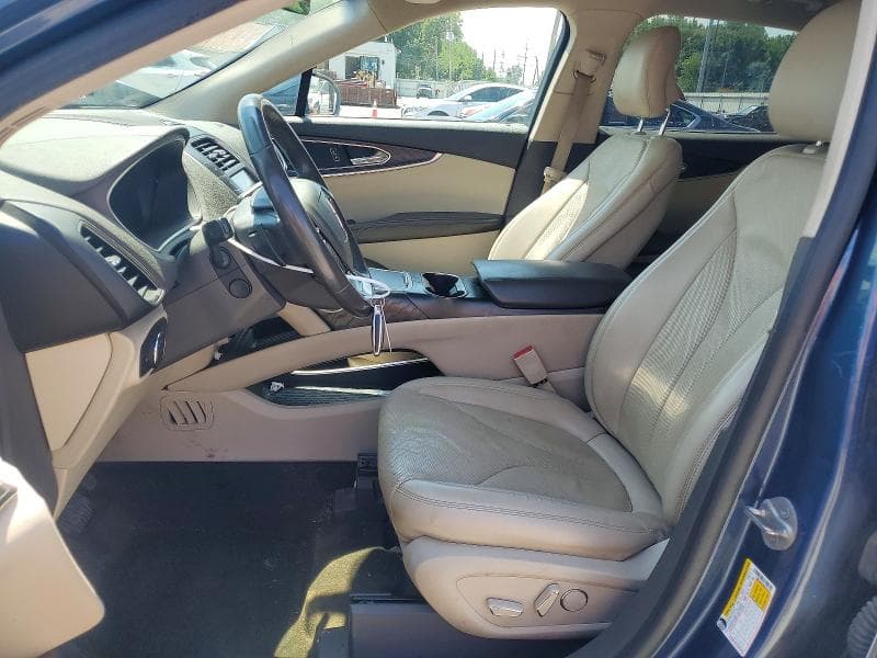 2019 LINCOLN NAUTILUS RESERVE 7