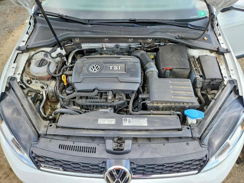 2017 VOLKSWAGEN GOLF ALLTRACK S 11