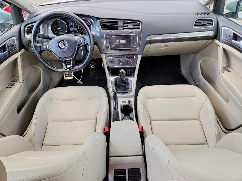 2017 VOLKSWAGEN GOLF ALLTRACK S 8