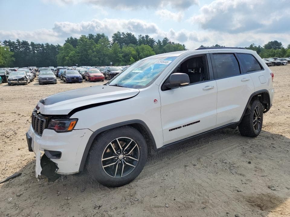 2017 JEEP GRAND CHEROKEE TRAILHAWK - 1