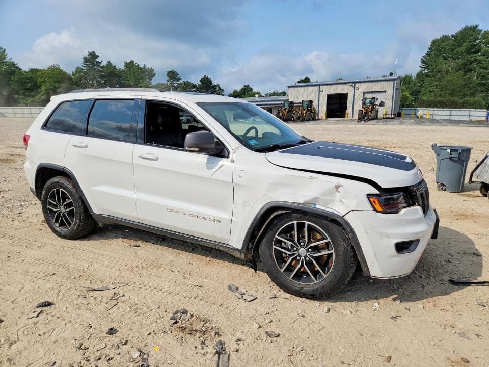 2017 JEEP GRAND CHEROKEE TRAILHAWK 4