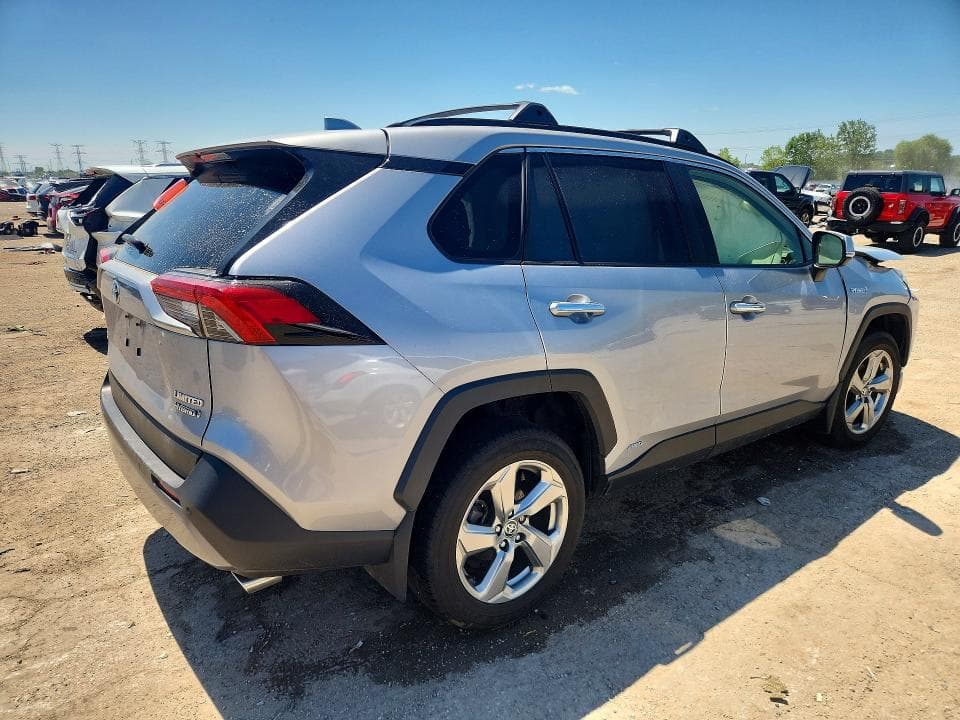 2021 TOYOTA RAV4 LIMITED 3
