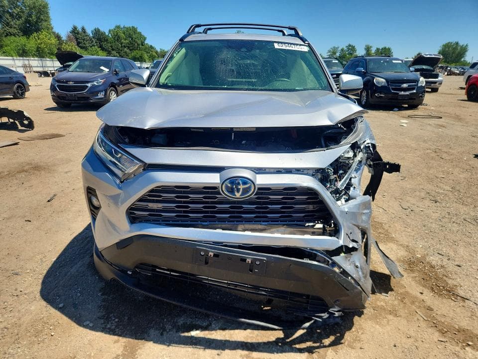 2021 TOYOTA RAV4 LIMITED 5