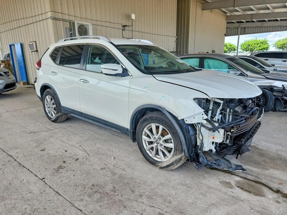 2019 NISSAN ROGUE S 4