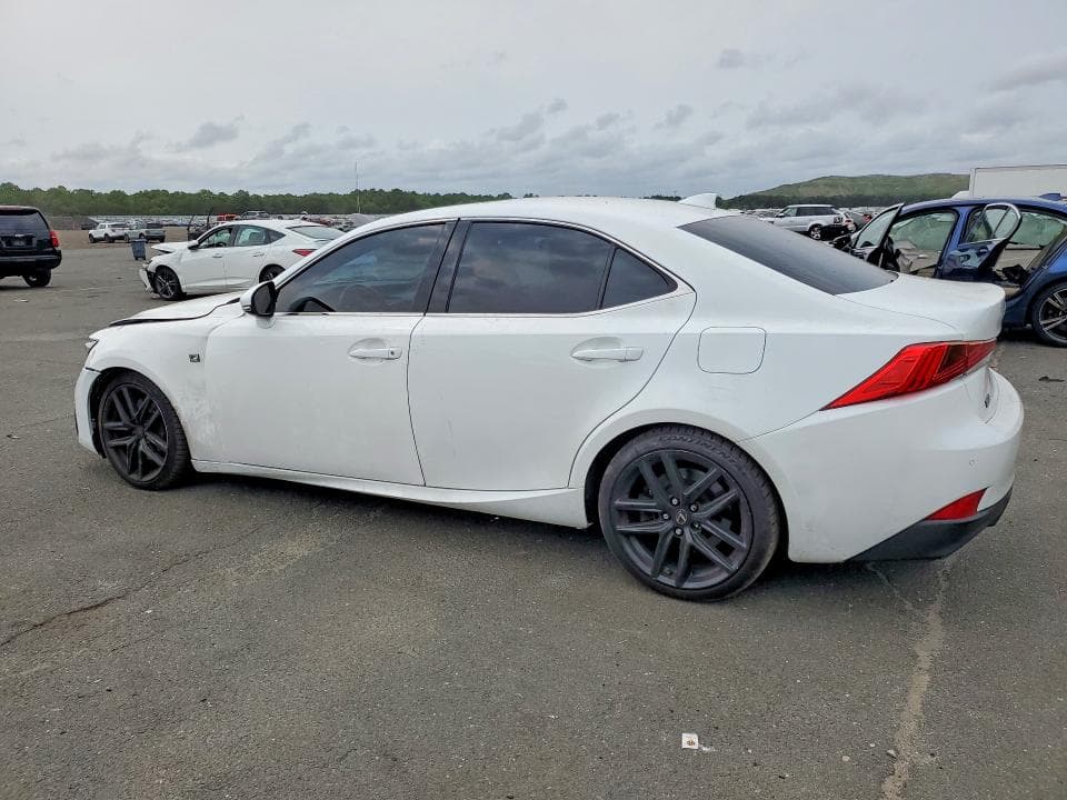 2018 LEXUS IS 300 2