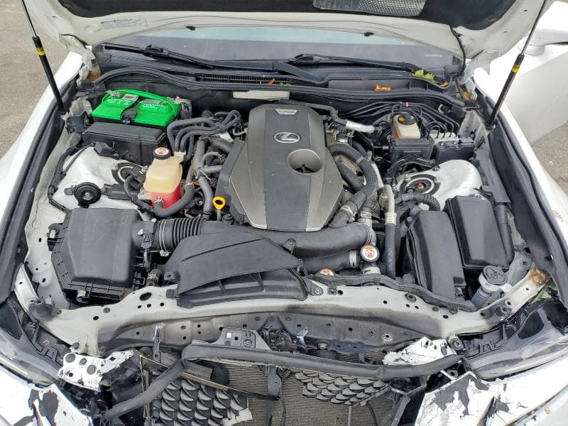 2018 LEXUS IS 300 11