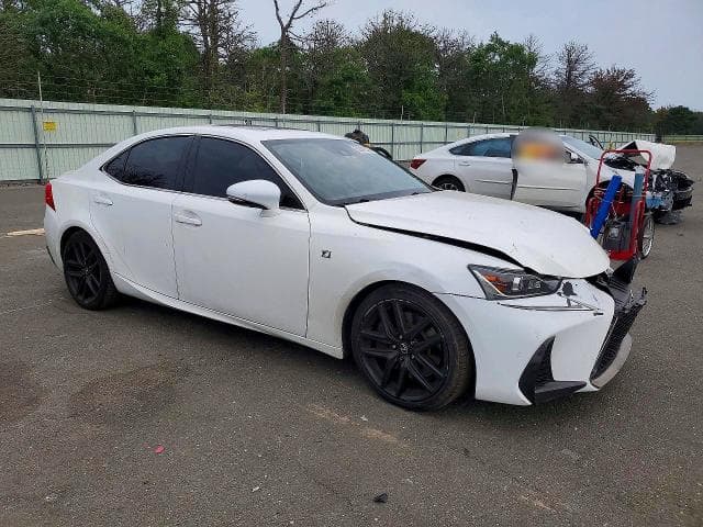 2018 LEXUS IS 300 4