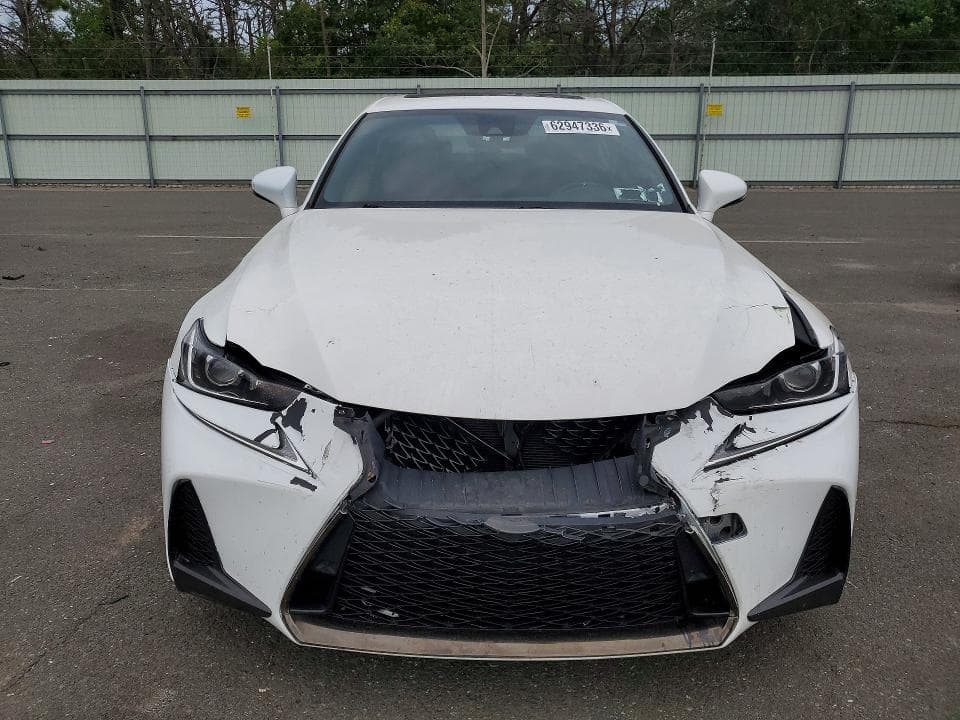 2018 LEXUS IS 300 5