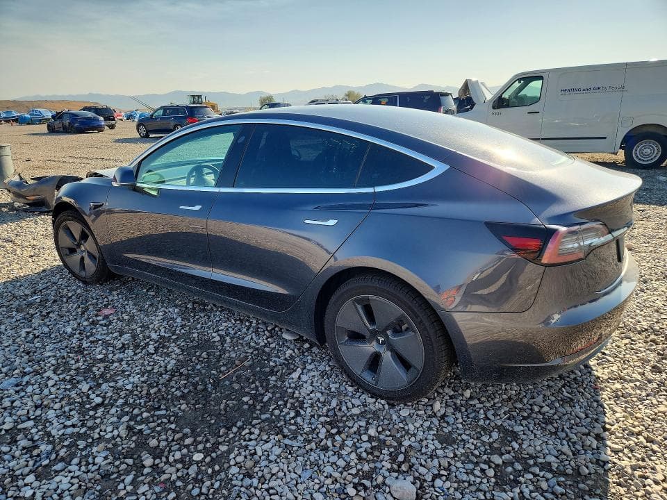 2019 TESLA MODEL 3 2