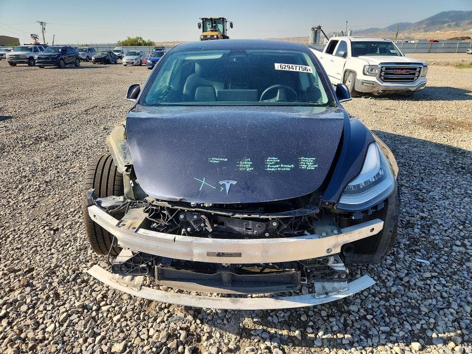 2019 TESLA MODEL 3 5