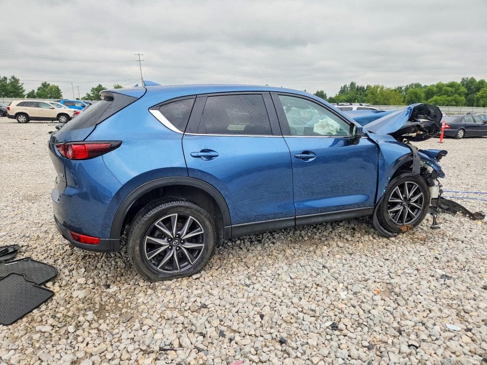2018 MAZDA CX-5 TOURING 3