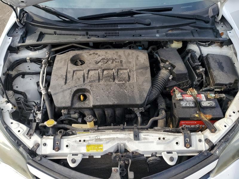 2017 TOYOTA COROLLA SE 11