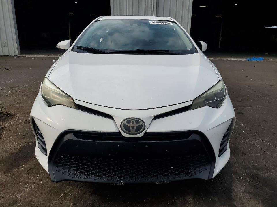 2017 TOYOTA COROLLA SE 5