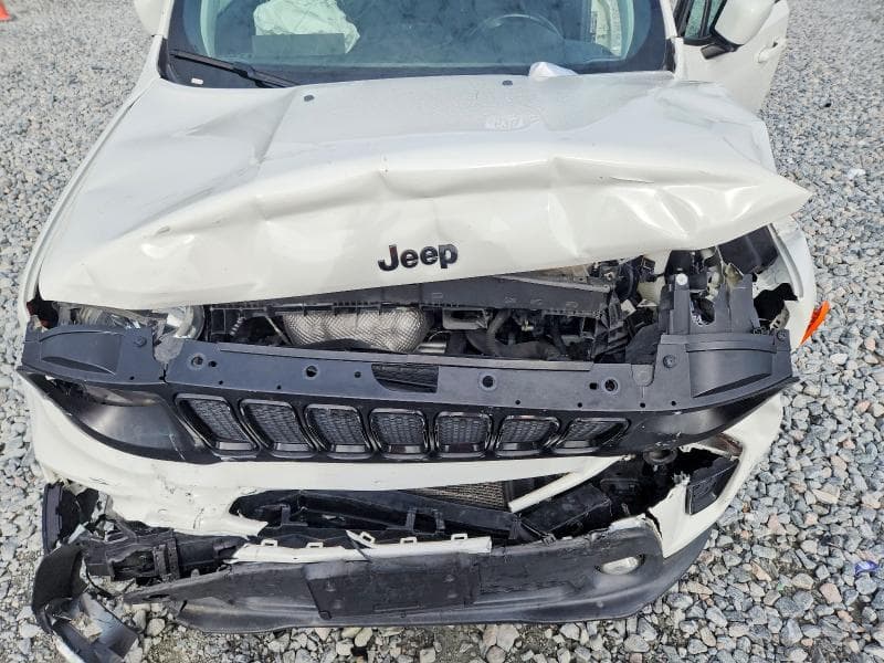 2020 JEEP RENEGADE LATITUDE 11