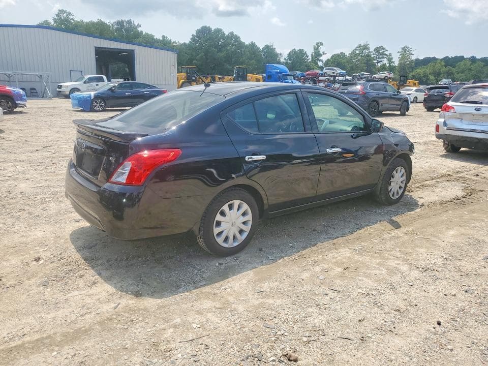 2019 NISSAN VERSA SV 3