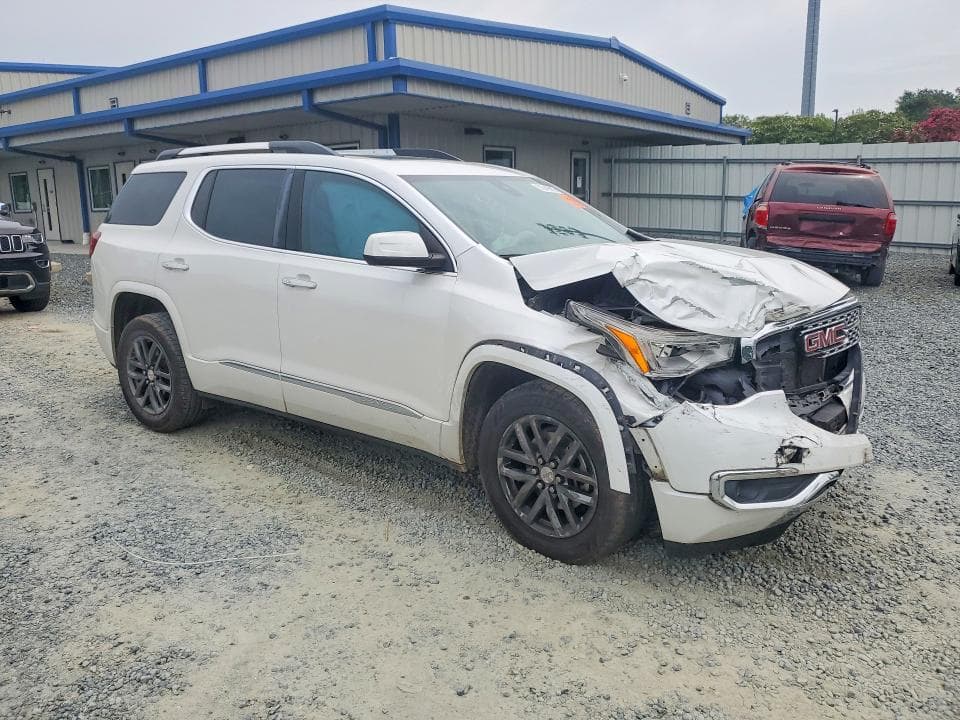 2017 GMC ACADIA DENALI 4