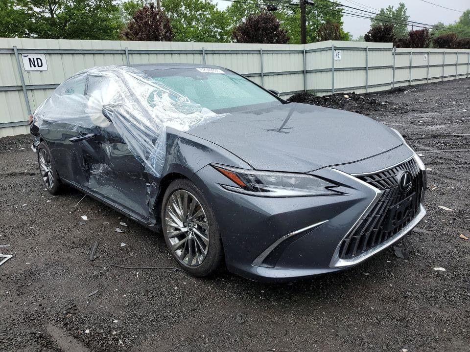 2025 LEXUS ES 300H ULTRA LUXURY 4